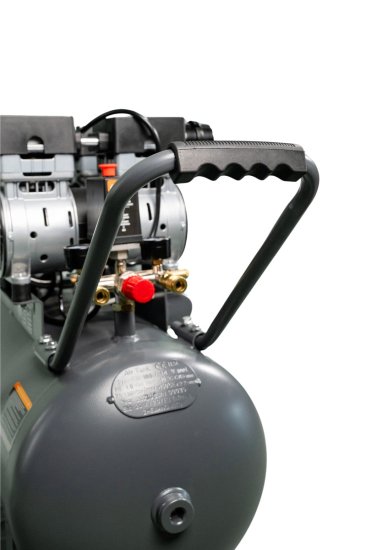 RT1100 Flüster Kompressor 100 L / 8 Bar