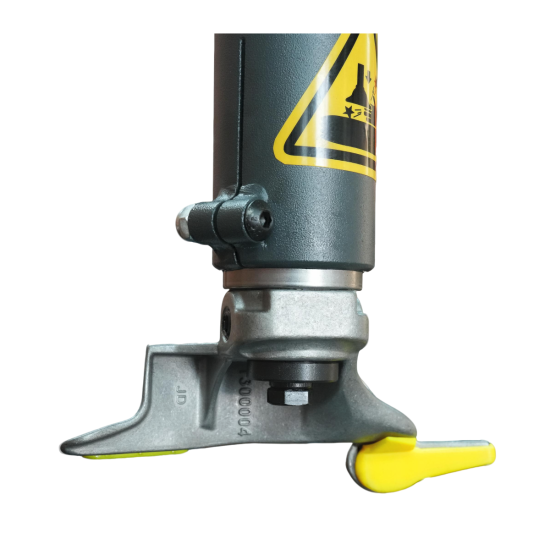 RETTER RC818A - Reifenmontiermaschine mit platzsparender Schwenksäule