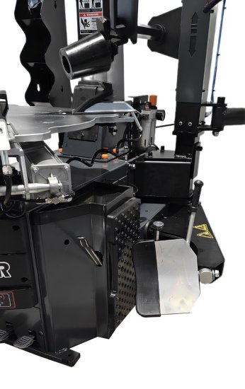Montiermaschine RT-706D Pro mit Booster System, 2 Geschwindigkeiten und Felgenspannung bis 28 Zoll inkl. Luftbooster | RETTER
