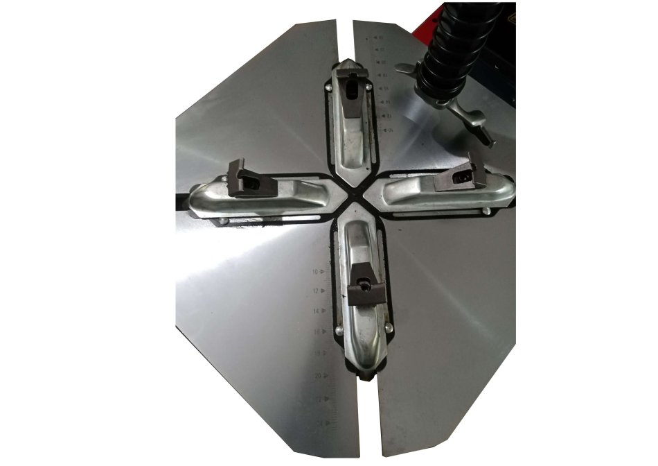 Reifenwuchtmaschine - Auto Messung RETTER WB65b & Reifenmontiermaschine - pneumatisch Kippsäule RETTER 706D Red