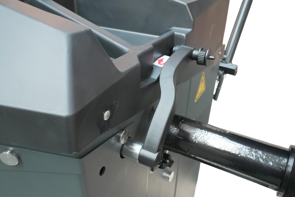 RETTER CB3020 – Automatische Radwuchtmaschine