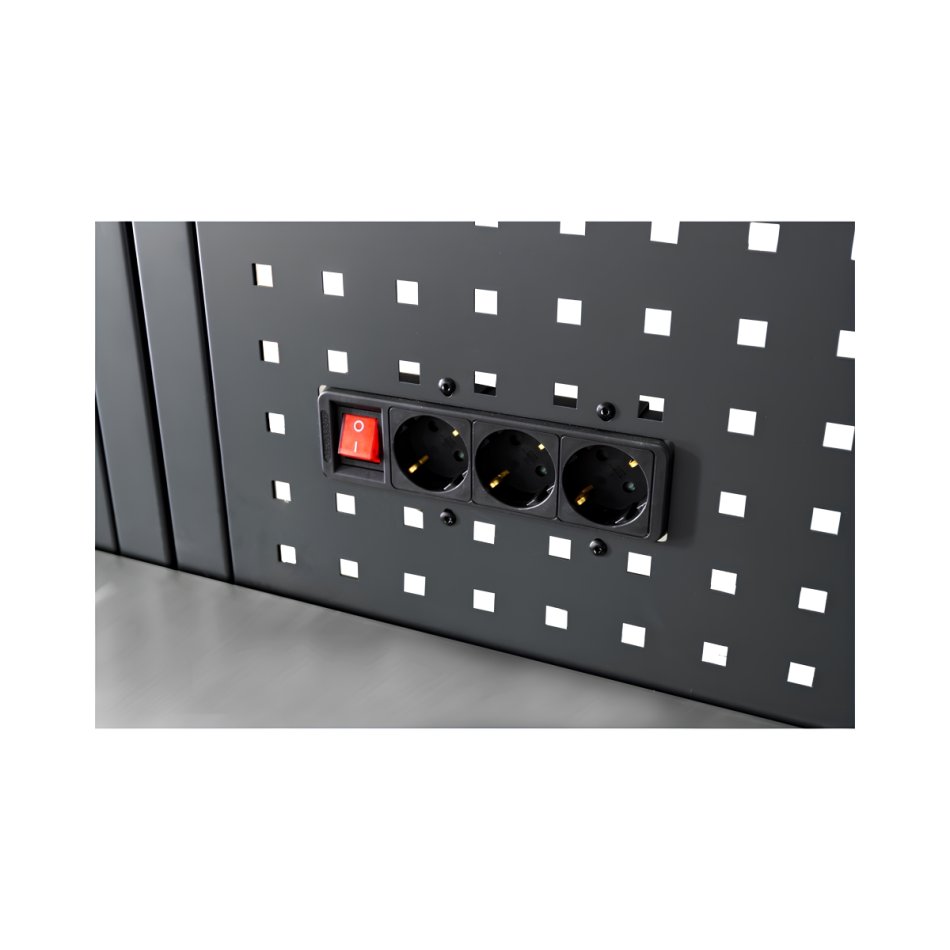 Lochwandplatte mit Netzversorgung (3 Steckdosen) für Schranksystem RTX5000 - 1052 x 610 x 30 mm | RETTER RTX-5000