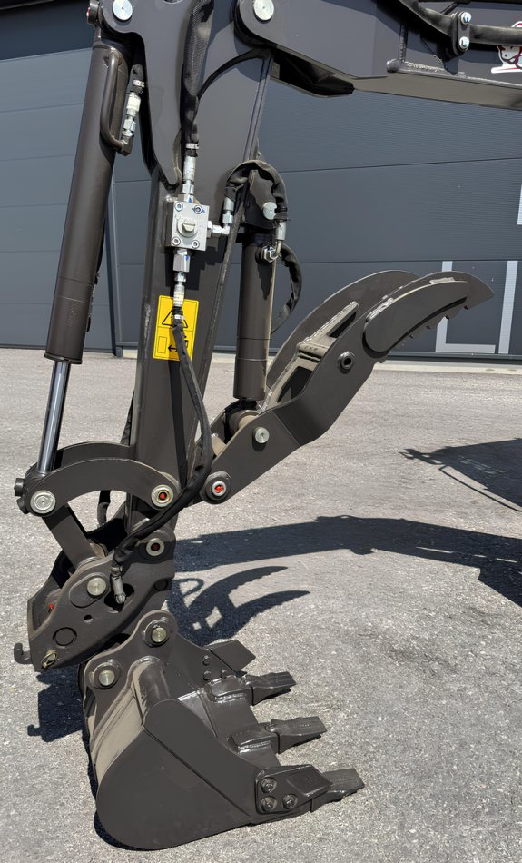 Rhinoceros XN20B Diesel Minibagger mit Kabine und Kubota Motor 18 PS - 3 Zylinder