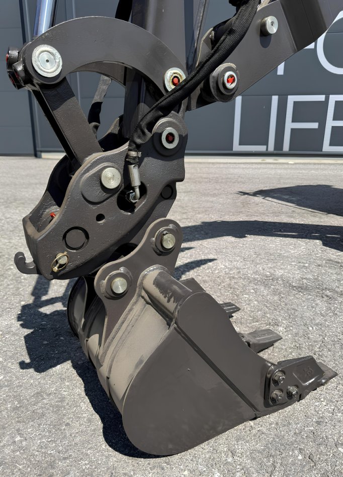 Rhinoceros XN20B Diesel Minibagger mit Kabine und Kubota Motor 18 PS - 3 Zylinder