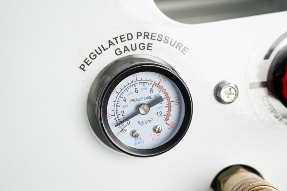RETTER Flüster Kompressor 45L Ölfrei RT1040