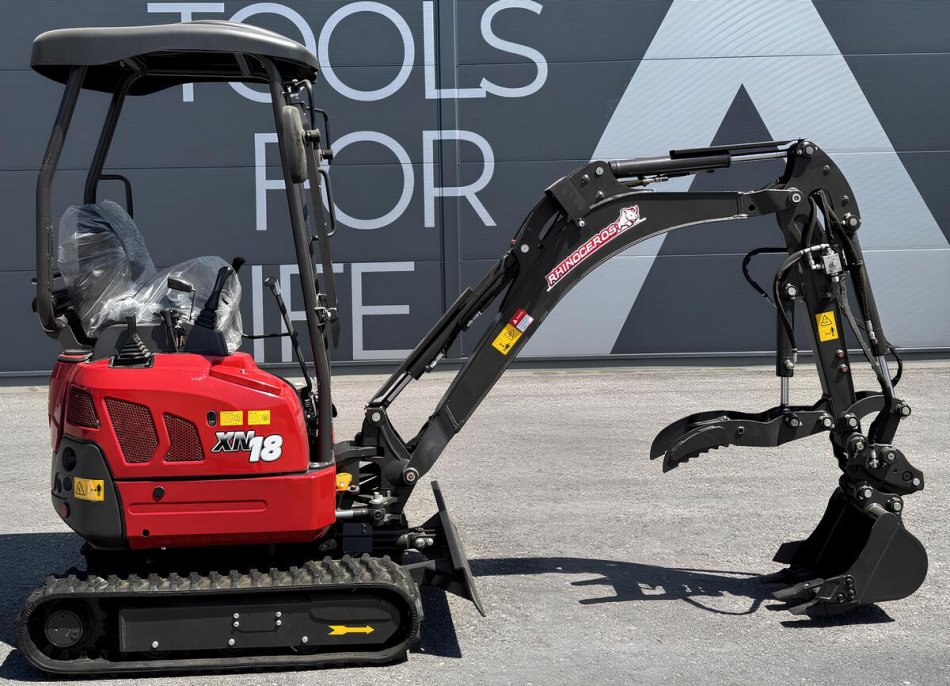 Rhinoceros XN18L Diesel Minibagger - Kubota Motor 14 PS